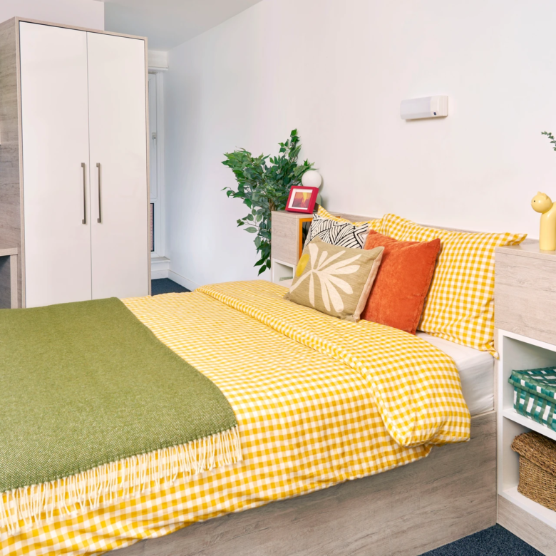 Queens Park House Coventry student accommodation