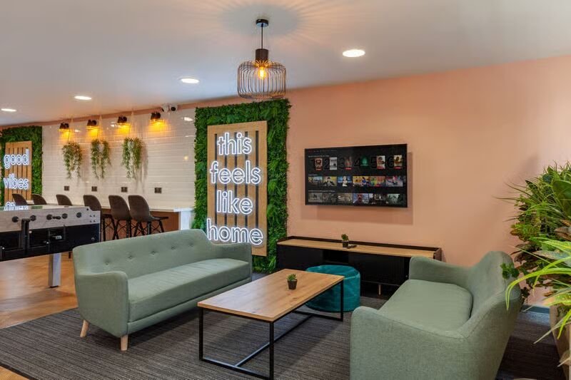 Crown House Reading Social Space