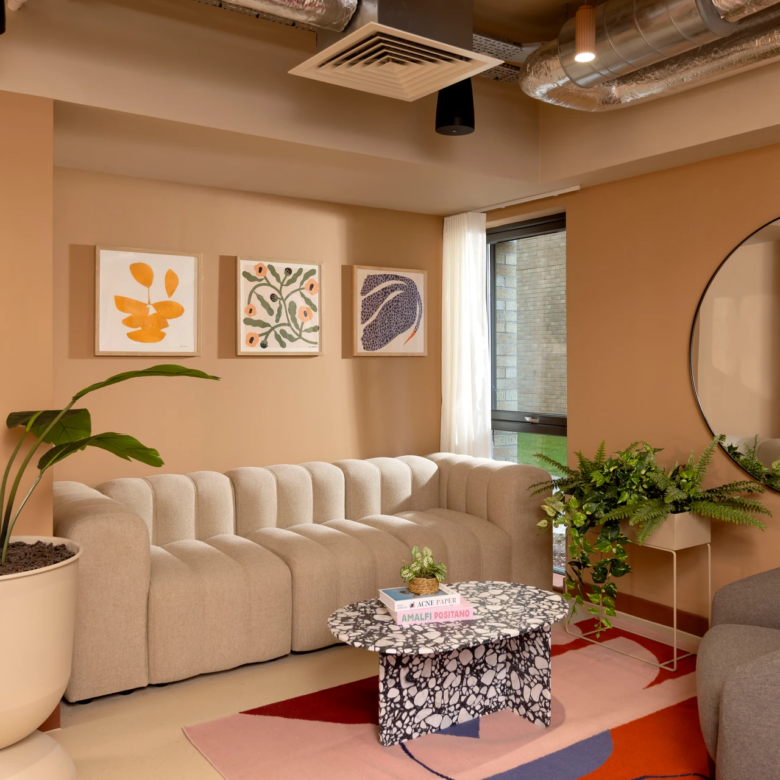 Burnet Court Edinburgh Reception