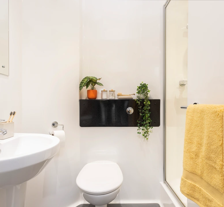 Murano House Edinburgh Bathroom