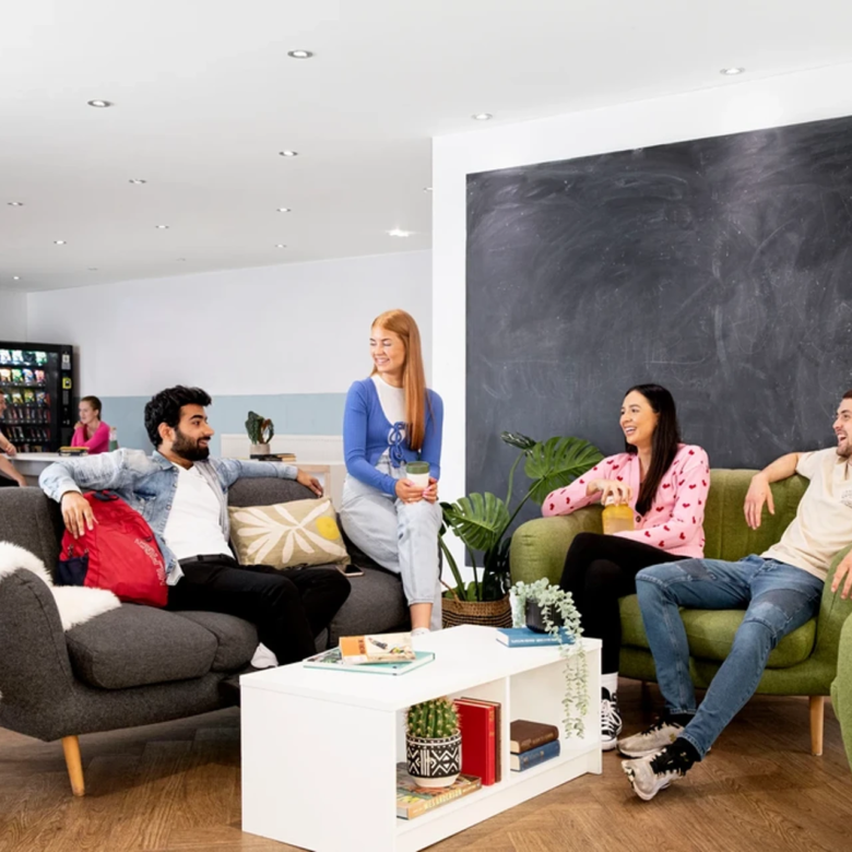 kelvin court glasgow CommonRoom