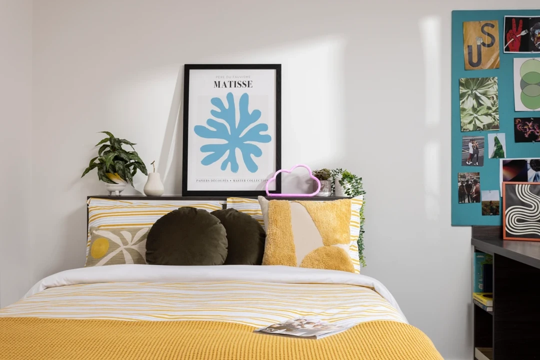 Manchester_MillPoint_PremiumRange1Ensuite_02 MillPoint Manchester student accommodation