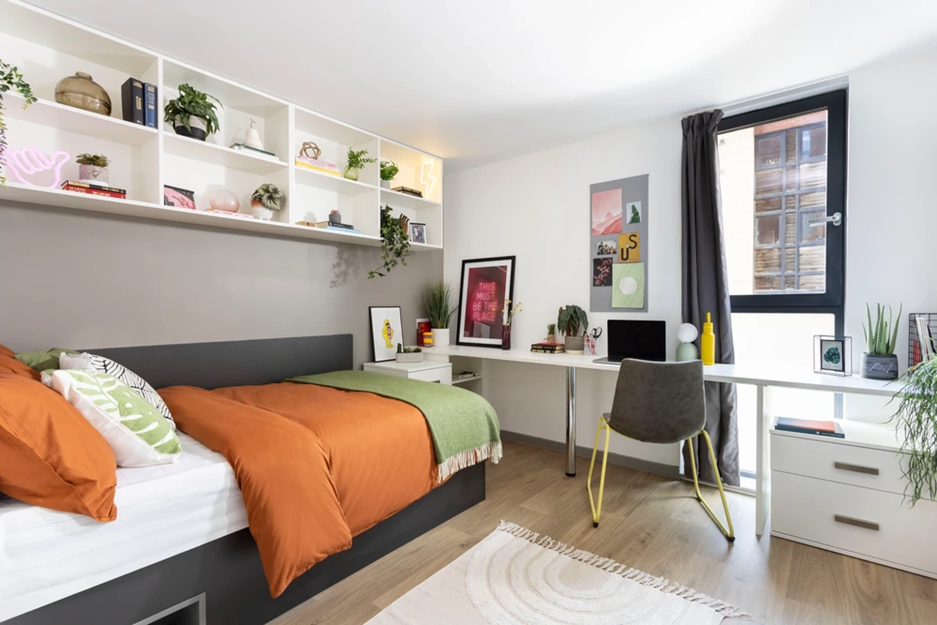 Parkway Gate Manchester rooms