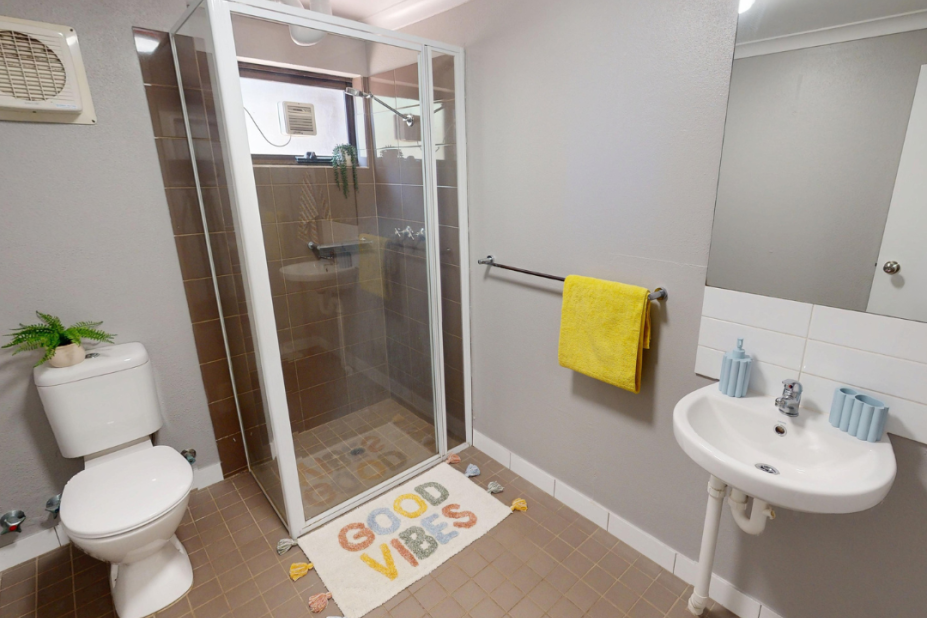 Murdoch University Village Bathroom