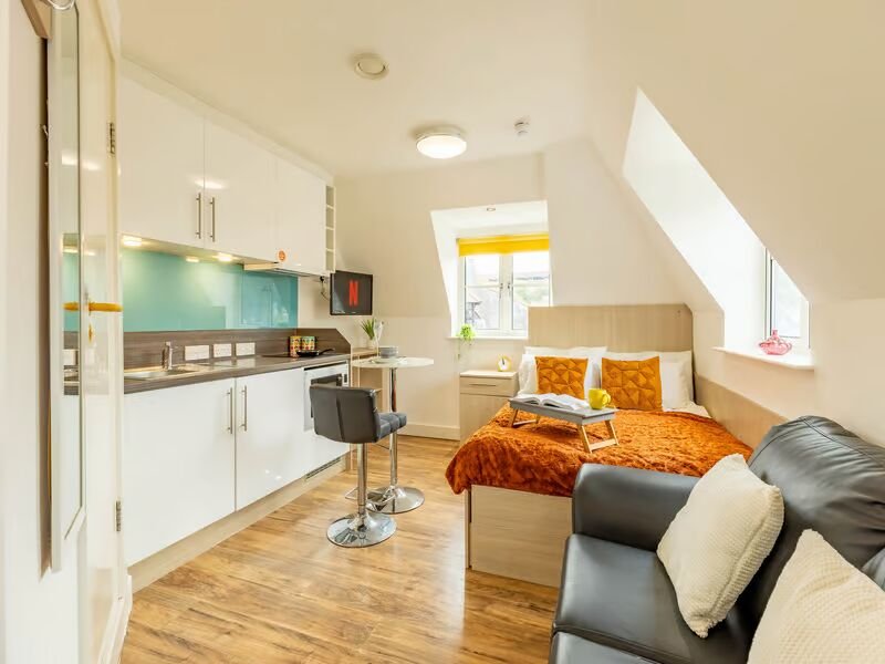 Student-accommodation-Exter-Iron-Bridge-Studios-Premium-Plus-Studio-bed-area_converted Iron Bridge Studios Exeter Apartments