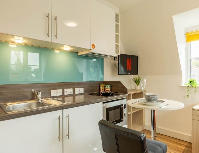 Iron Bridge Studios Exeter Premium Plus Studio