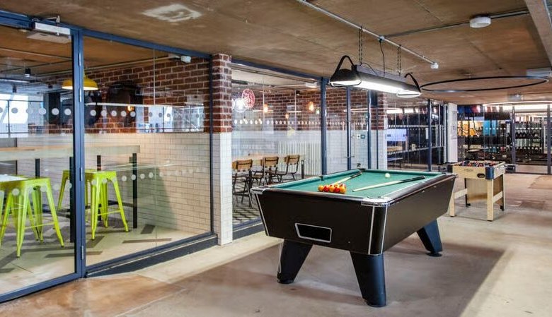 Berkshire House Reading Games Pool Table