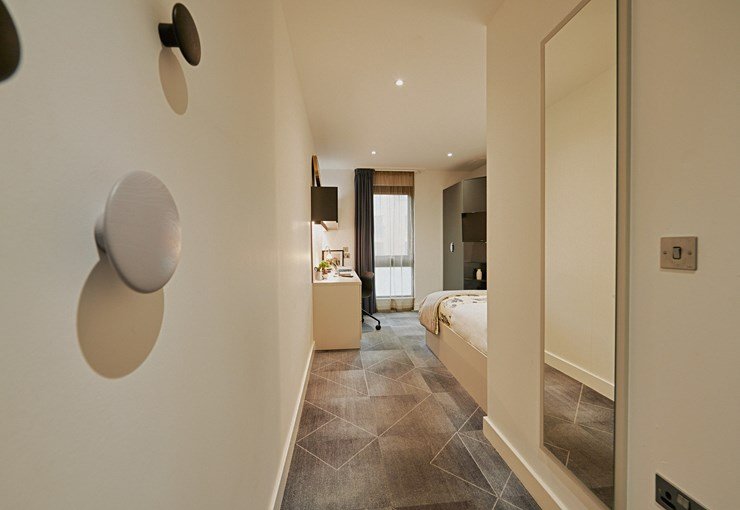 West End Glasgow Platinum Ensuite