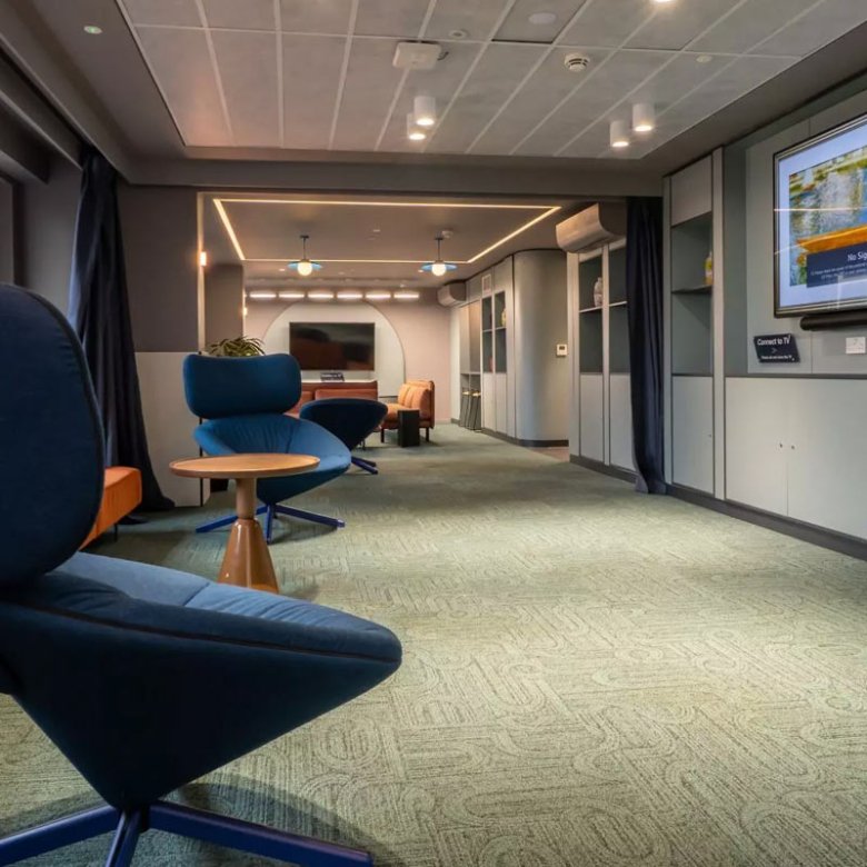 Vega Residence London TV Room