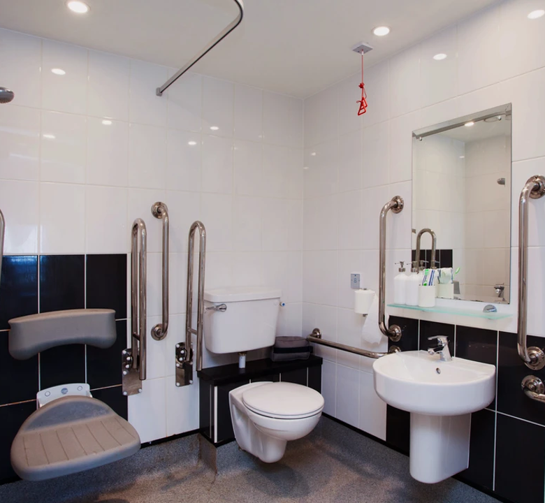 grand central liverpool bathroom