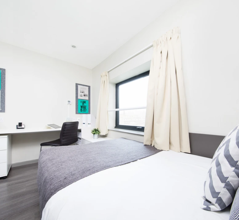 grand central liverpool accommodation