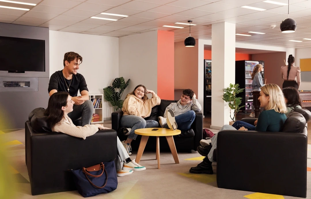 grand central liverpool common area