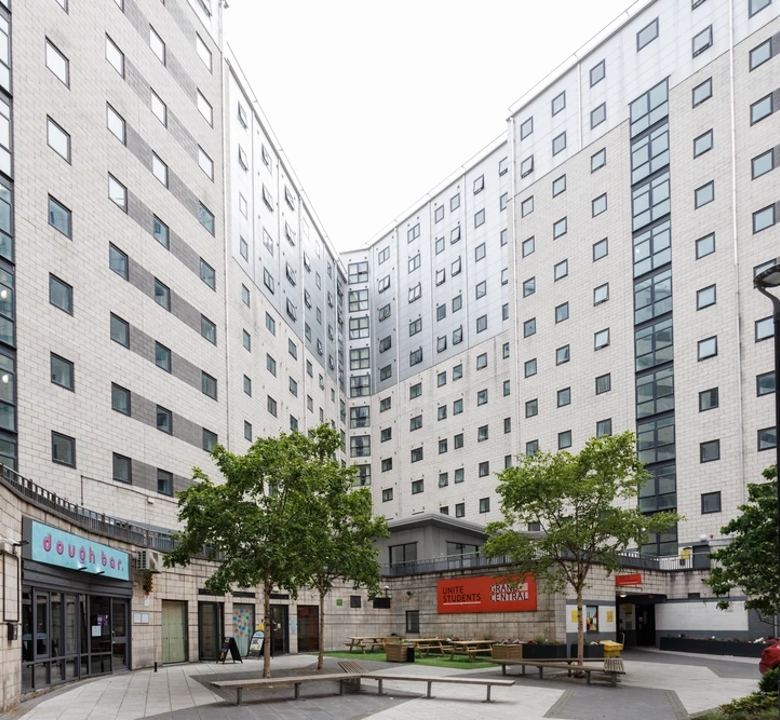 grand central liverpool exterior