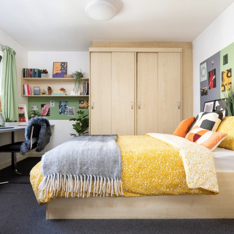 Sir Charles Groves Hall manchester apartments