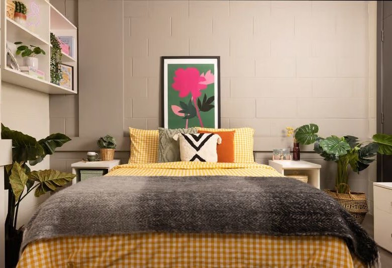 Spring Gardens Aberdeen Room