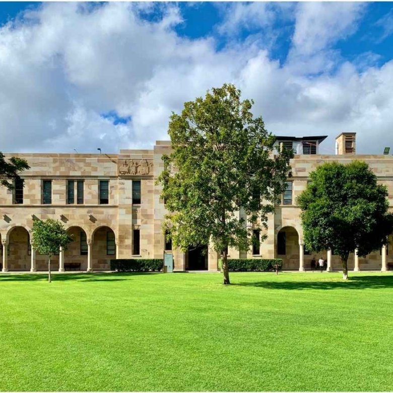 University of Queensland: Acceptance Rate, Ranking, Fees & Accommodation